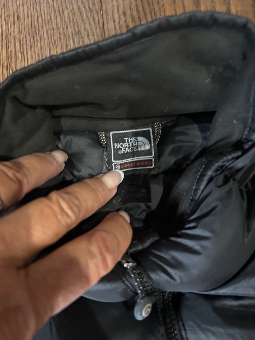 The North Face Black Men's Quilted Down Puffer Jacket summit series M - Picture 4 of 5